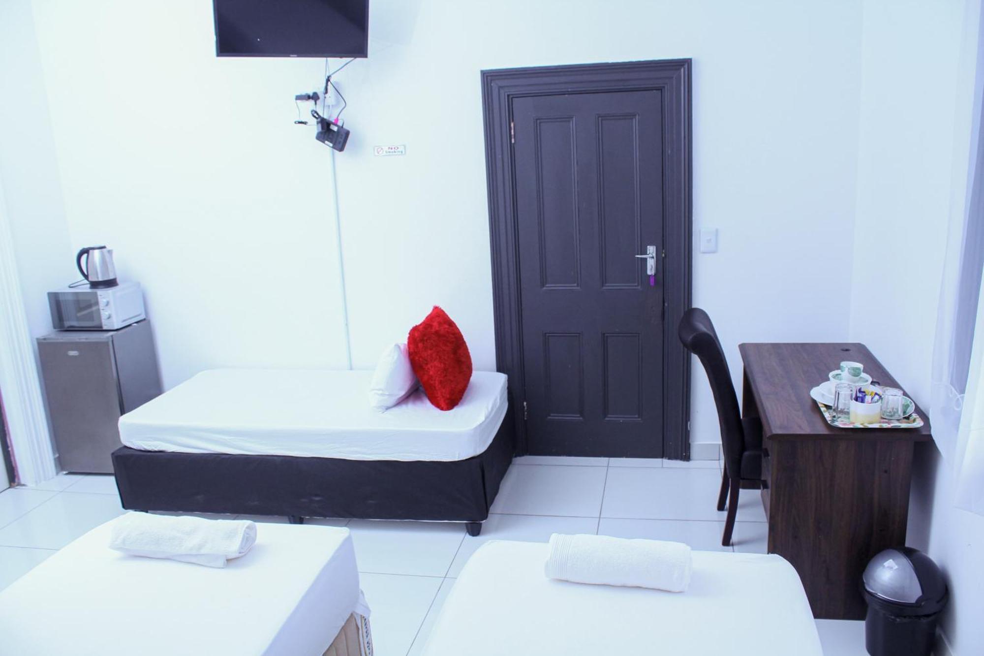 4 Callington Guest House Port Elizabeth Dış mekan fotoğraf